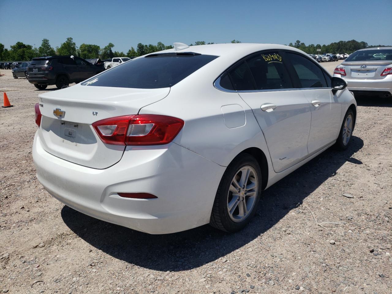 Photo 4 from auction – 2016 CHEVROLET CRUZE LT with VIN 1G1BE5SM7G7303813