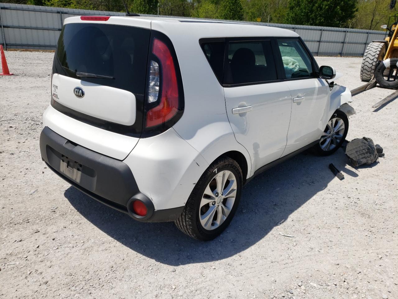 Photo 4 from auction – 2015 KIA SOUL + with VIN KNDJP3A51F7112026