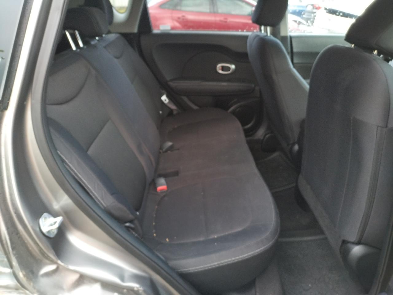 Photo 6 from auction – 2015 KIA SOUL with VIN KNDJN2A28F7118458