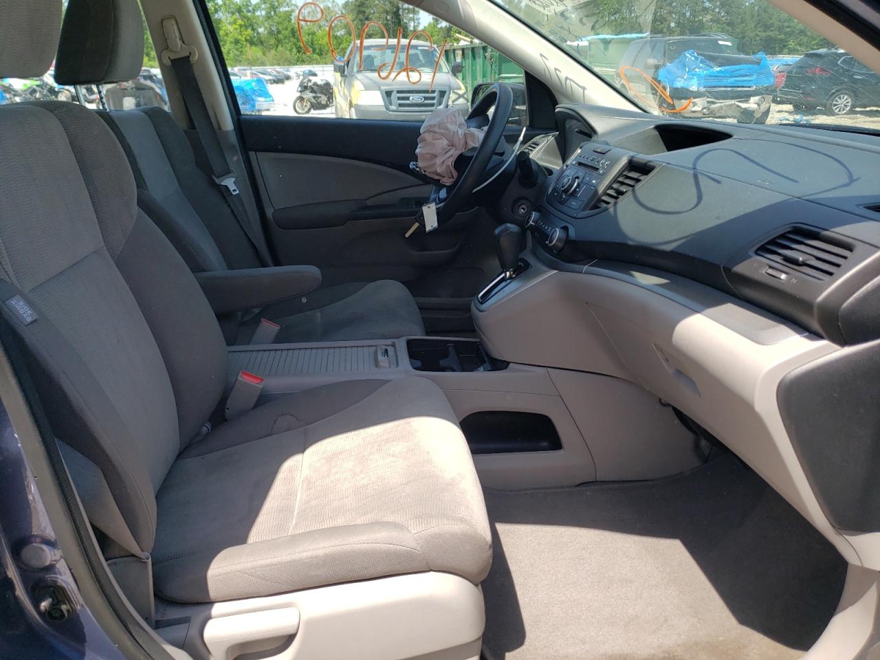 Photo 5 from auction – 2014 HONDA CR-V LX with VIN 2HKRM3H33EH519534
