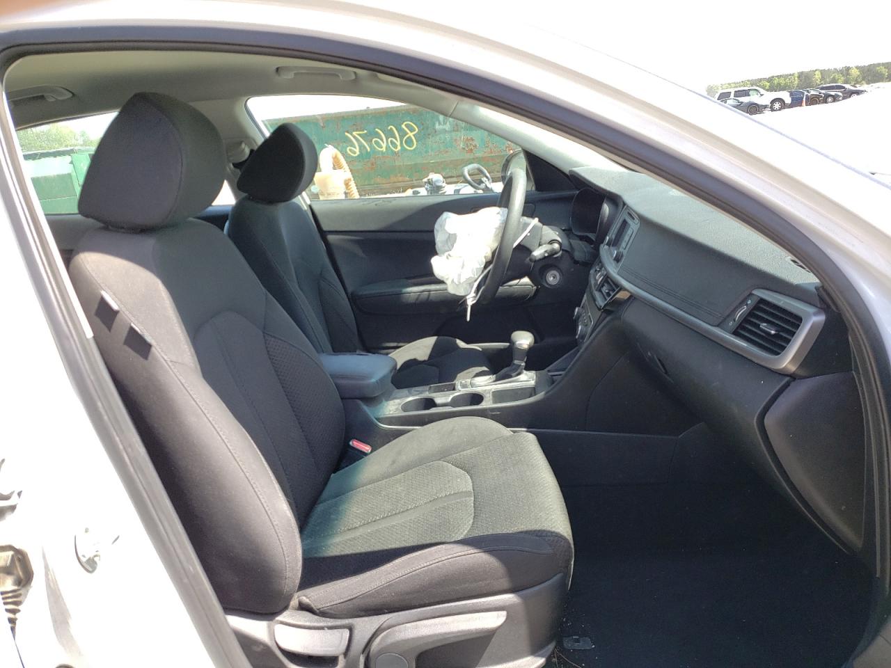 Photo 5 from auction – 2016 KIA OPTIMA LX with VIN 5XXGT4L34GG035992