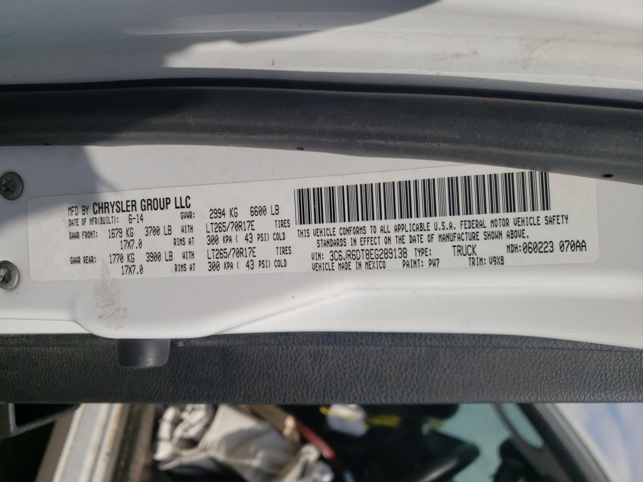 Photo 10 from auction – 2014 RAM 1500 ST with VIN 3C6JR6DT8EG289138