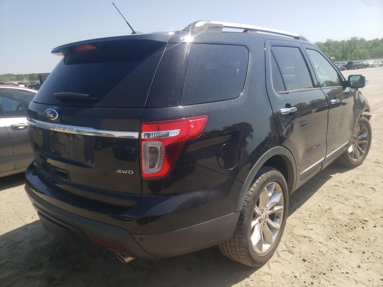 Photo 4 from auction – 2014 FORD EXPLORER X with VIN 1FM5K8D88EGC54466
