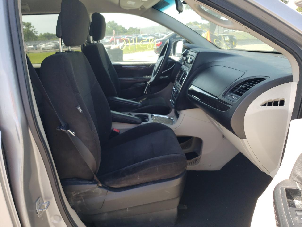Photo 5 from auction – 2013 DODGE GRAND CARA with VIN 2C4RDGCG0DR716969