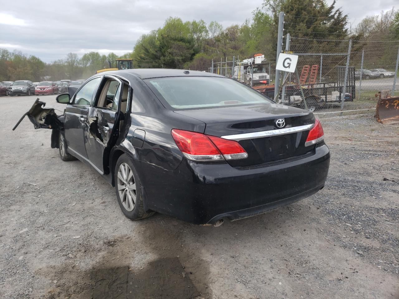 Photo 3 from auction – 2011 TOYOTA AVALON BAS with VIN 4T1BK3DB1BU410734