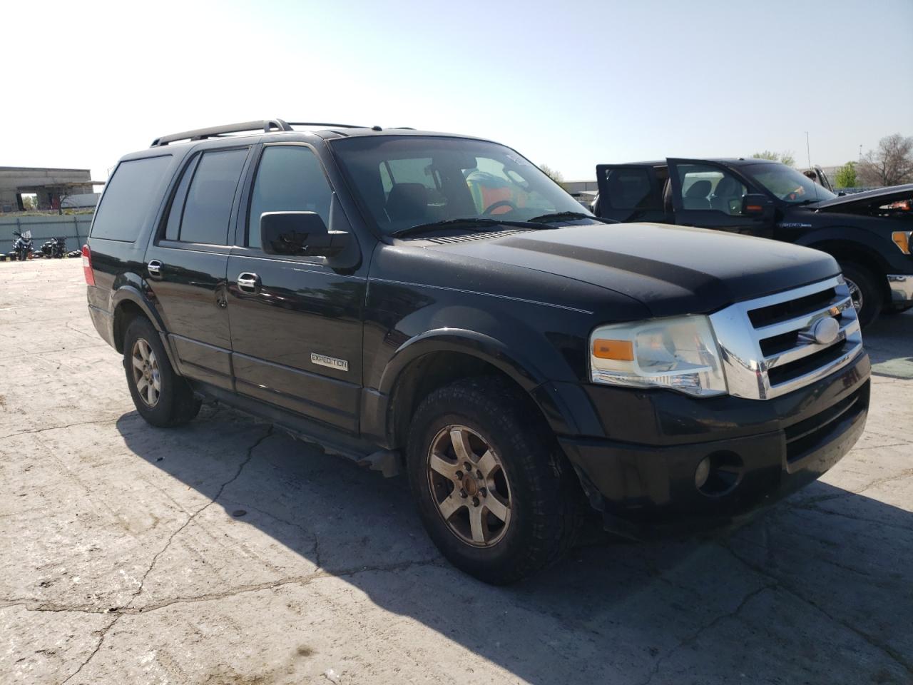 FORD EXPEDITION 2008 with VIN 1FMFU15598LA83362 - Photo from auction