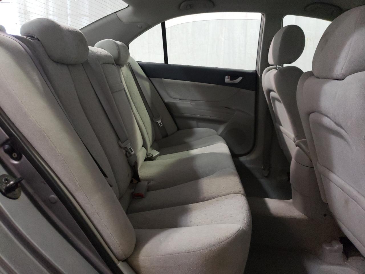 Photo 6 from auction – 2007 HYUNDAI SONATA GLS with VIN 5NPET46C47H294652