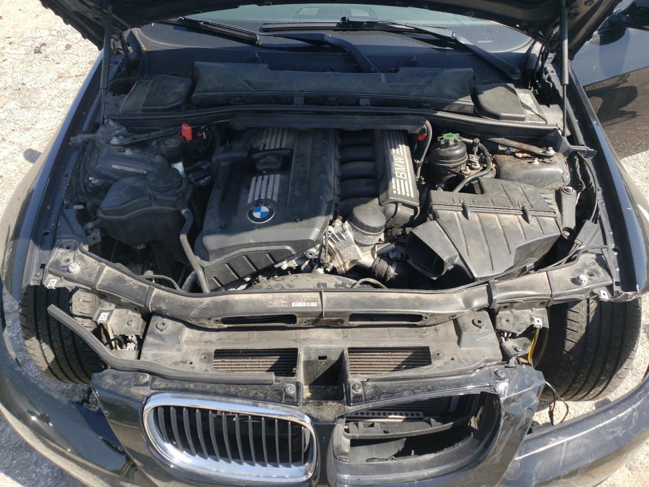 Photo 7 from auction – 2011 BMW 328 I with VIN WBAPH7G59BNM54963