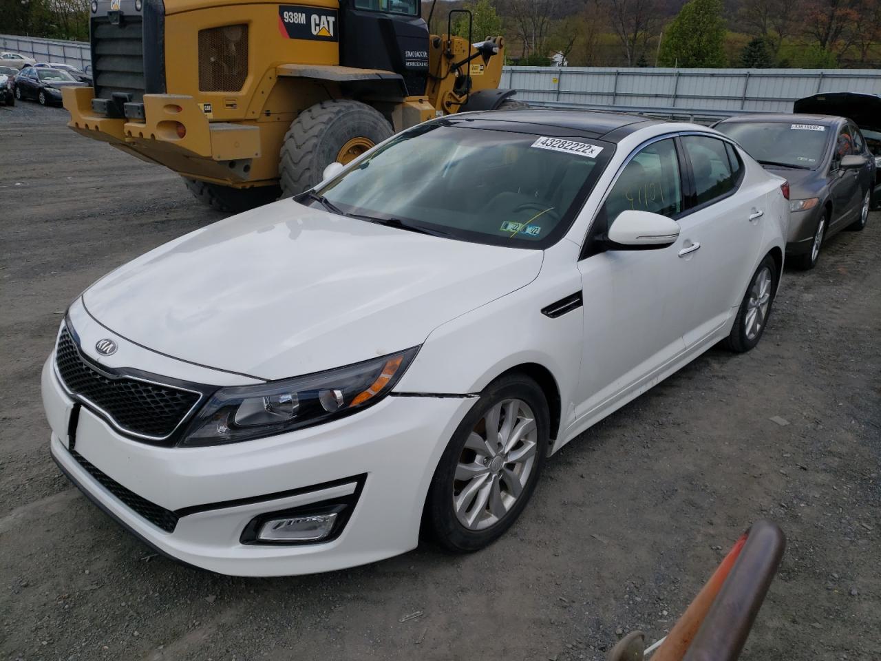 Photo 2 from auction – 2015 KIA OPTIMA EX with VIN 5XXGN4A73FG459324