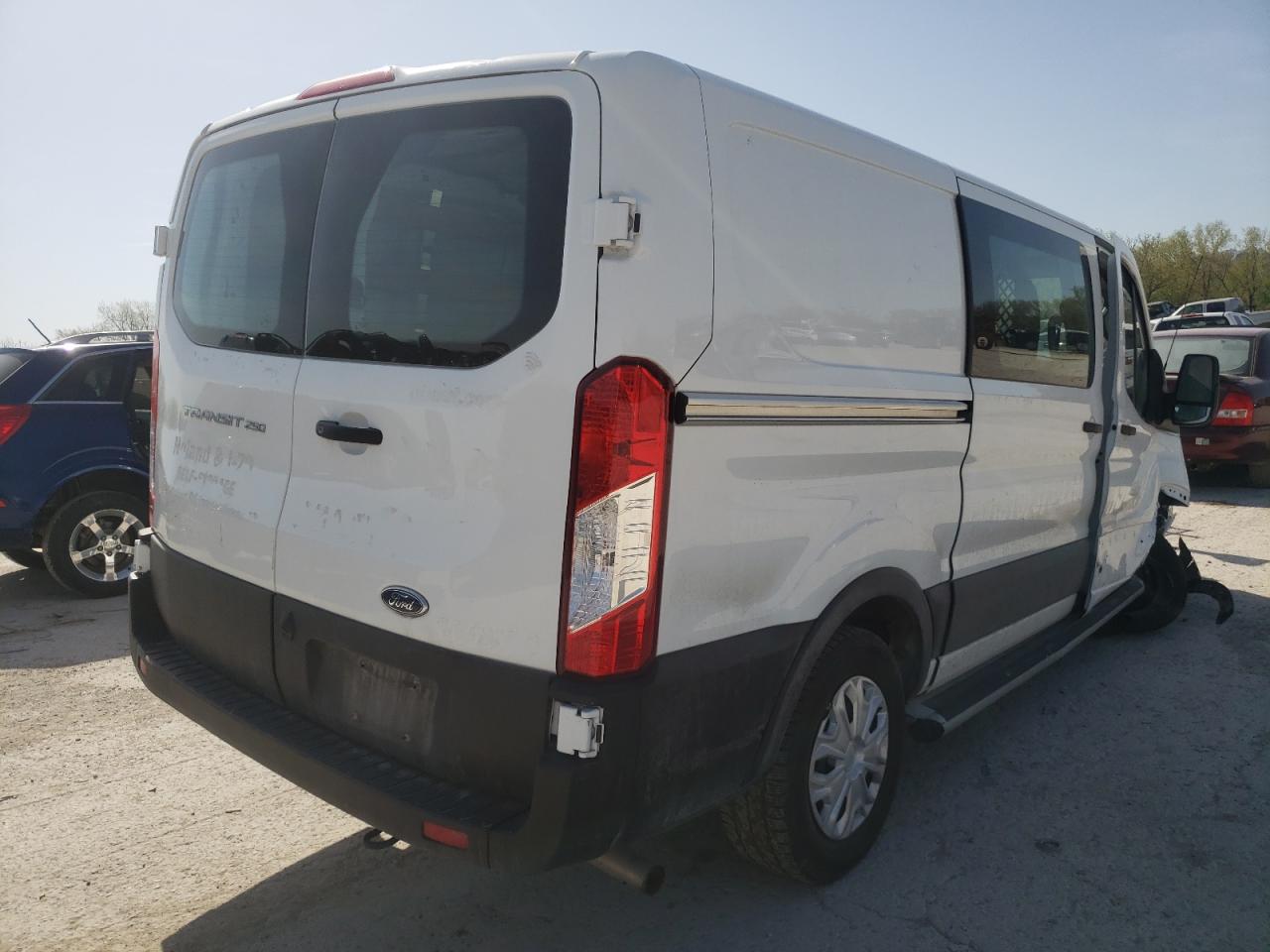 Photo 4 from auction – 2021 FORD TRANSIT T- with VIN 1FTBR1Y82MKA20873