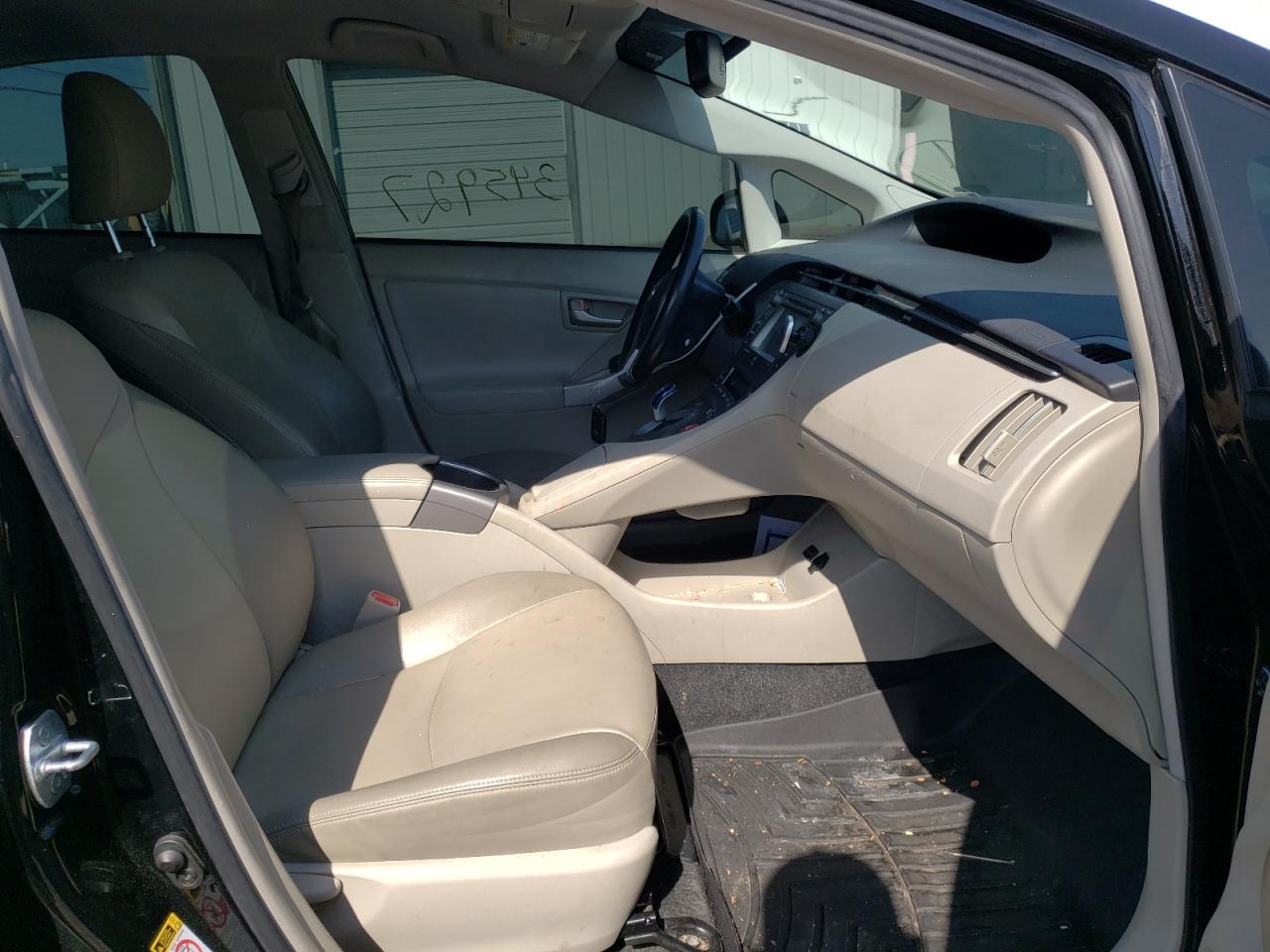 Photo 5 from auction – 2015 TOYOTA PRIUS with VIN JTDKN3DU1F0432288