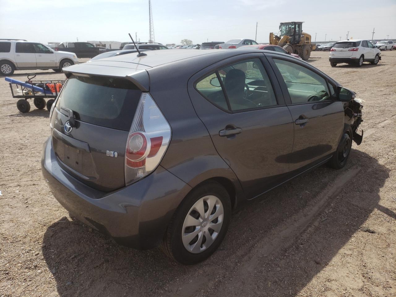 Photo 4 from auction – 2014 TOYOTA PRIUS C with VIN JTDKDTB30E1082464