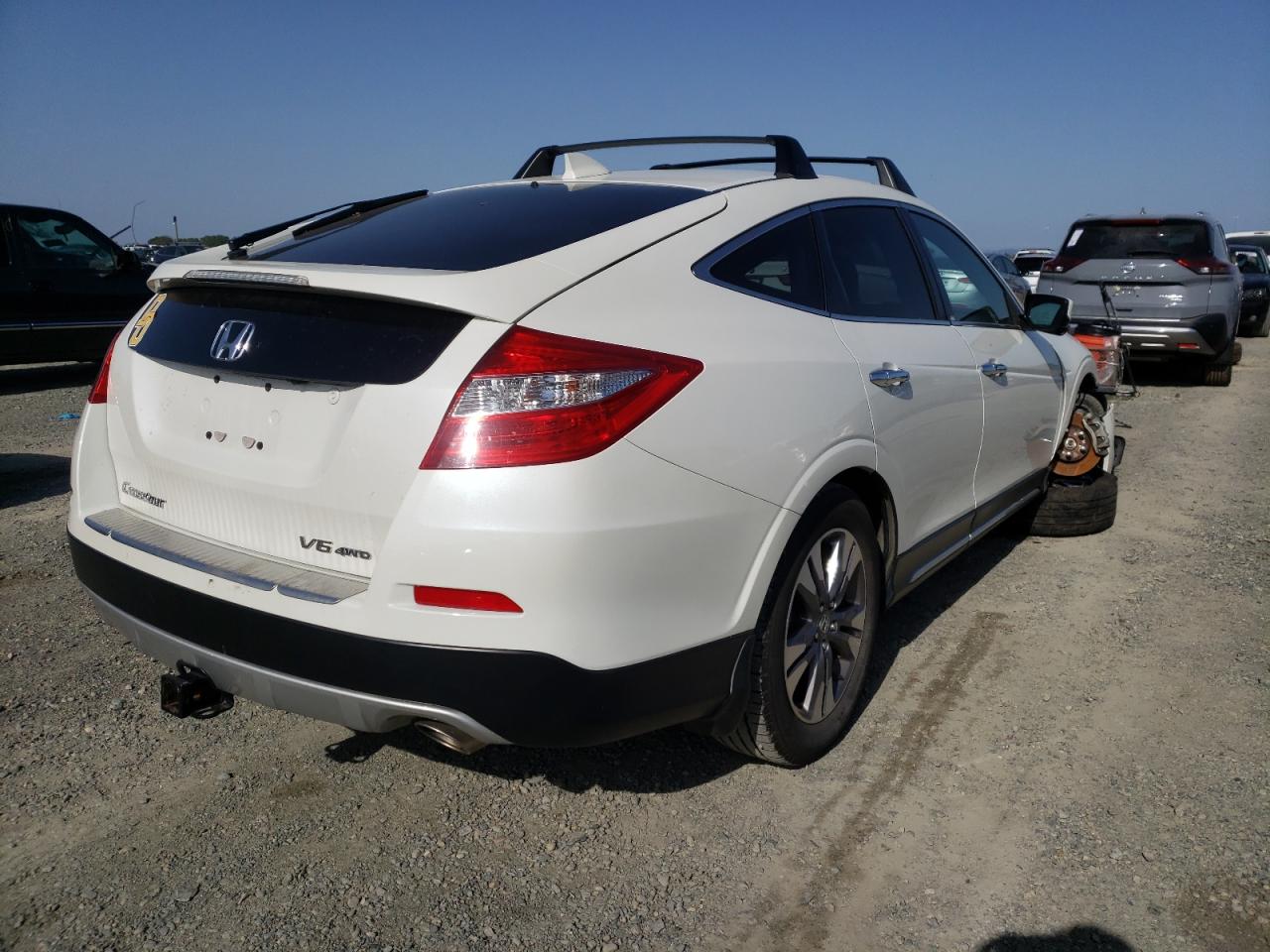 Photo 4 from auction – 2013 HONDA CROSSTOUR with VIN 5J6TF2H55DL001618
