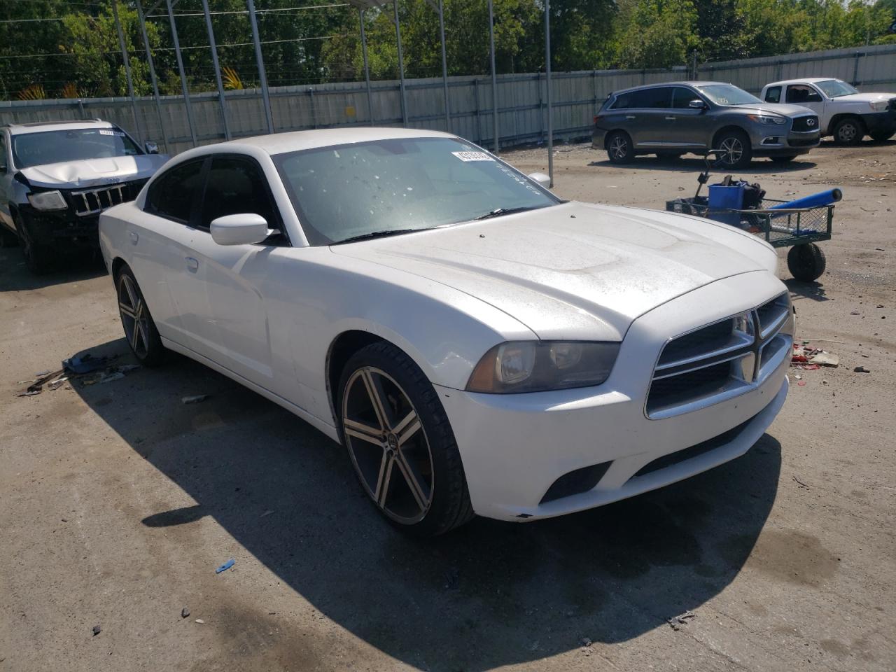 DODGE CHARGER SE 2014 with VIN 2C3CDXBG5EH324881 - Photo from auction