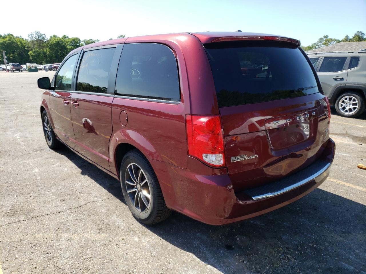 Photo 3 from auction – 2019 DODGE GRAND CARA with VIN 2C4RDGEG1KR536278