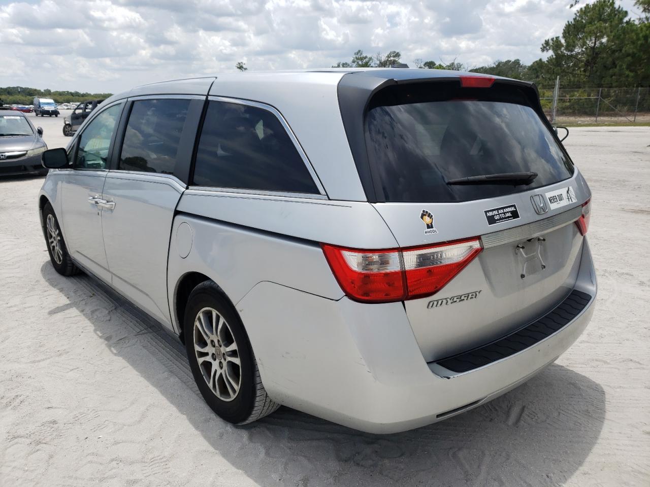 Photo 3 from auction – 2012 HONDA ODYSSEY EX with VIN 5FNRL5H62CB109487