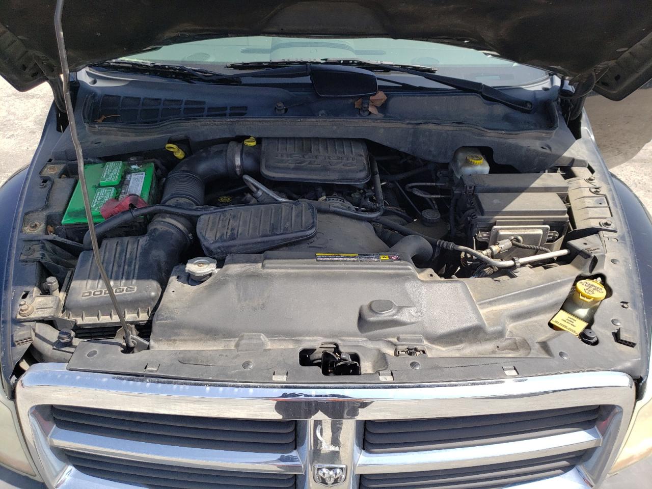 Photo 7 from auction – 2004 DODGE DURANGO with VIN 1D4HD38K94F224971