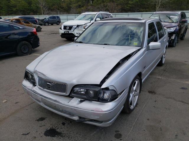 Photo 2 from auction – 1998 VOLVO S70 GLT with VIN YV1LS5673W1467158