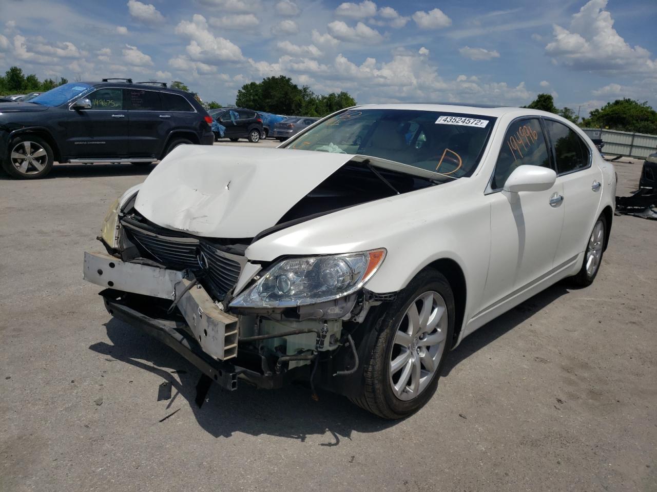 Photo 2 from auction – 2009 LEXUS LS 460 with VIN JTHBL46F095089277