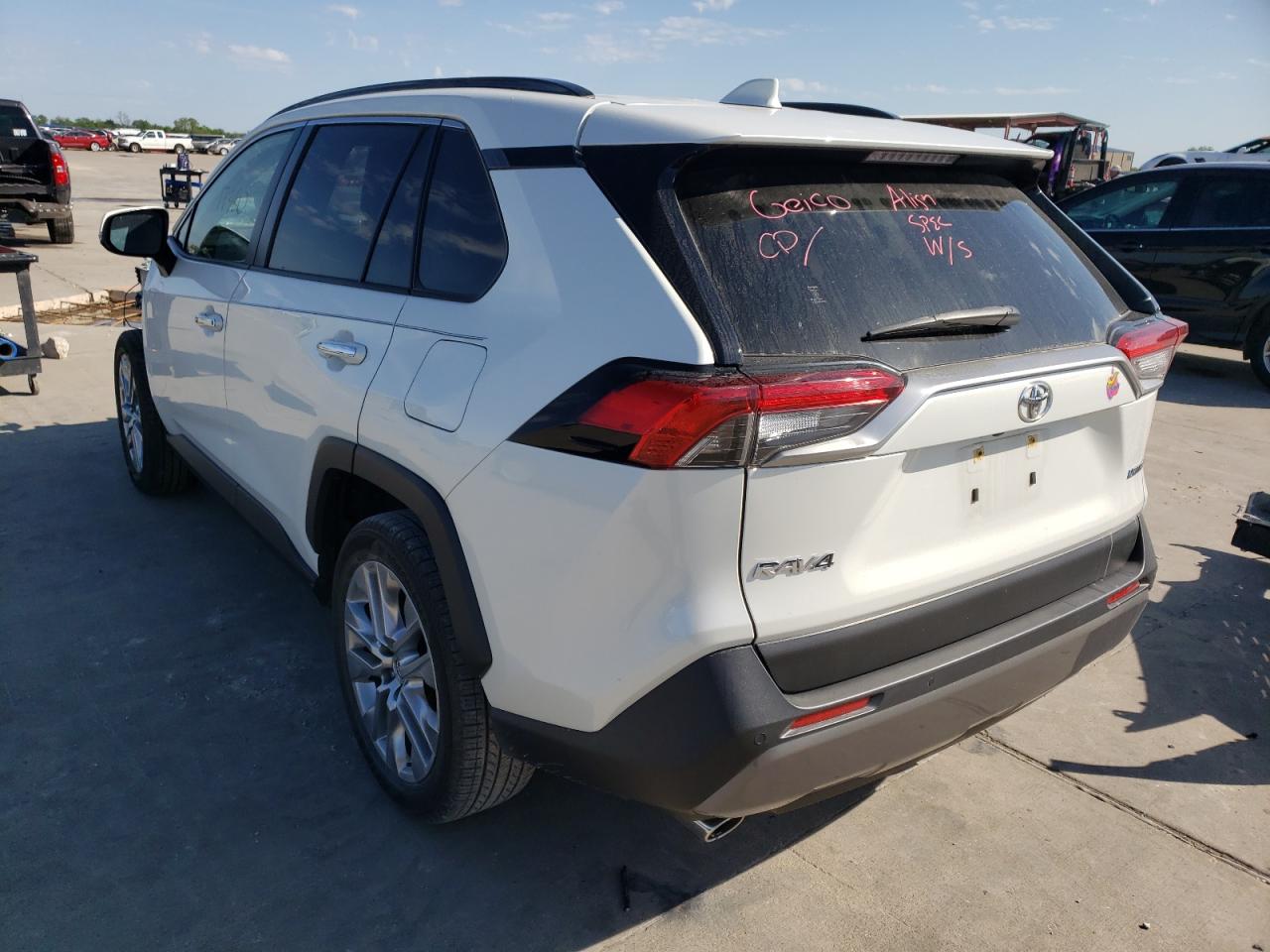 Photo 3 from auction – 2019 TOYOTA RAV4 LIMIT with VIN JTMY1RFV5KD019792