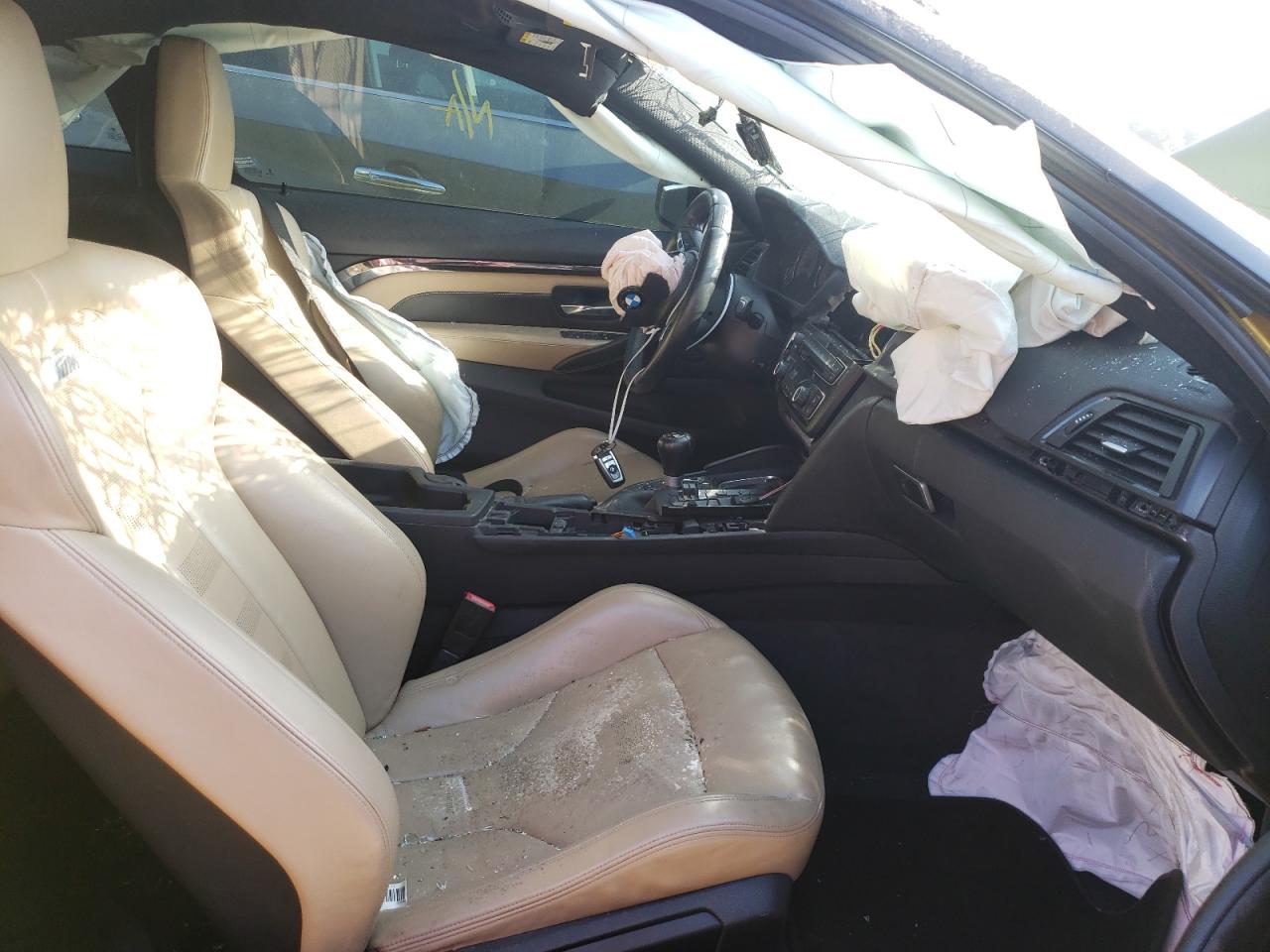 Photo 5 from auction – 2015 BMW M4 with VIN WBS3R9C59FK329154