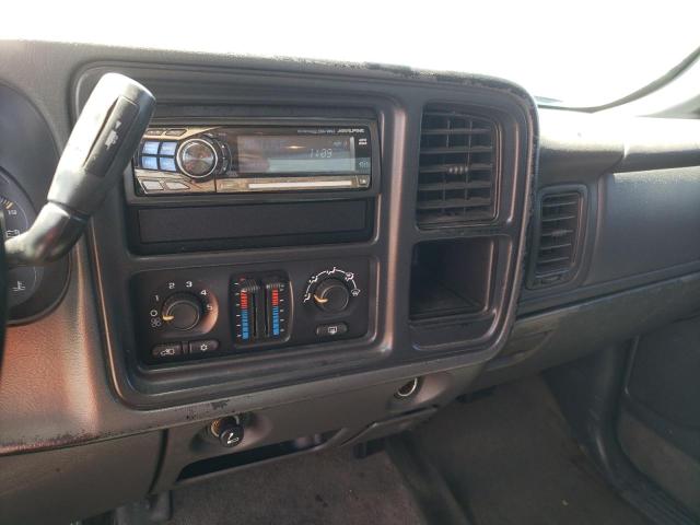 Photo 9 from auction – 2005 GMC NEW SIERRA with VIN 2GTEC13T751346633
