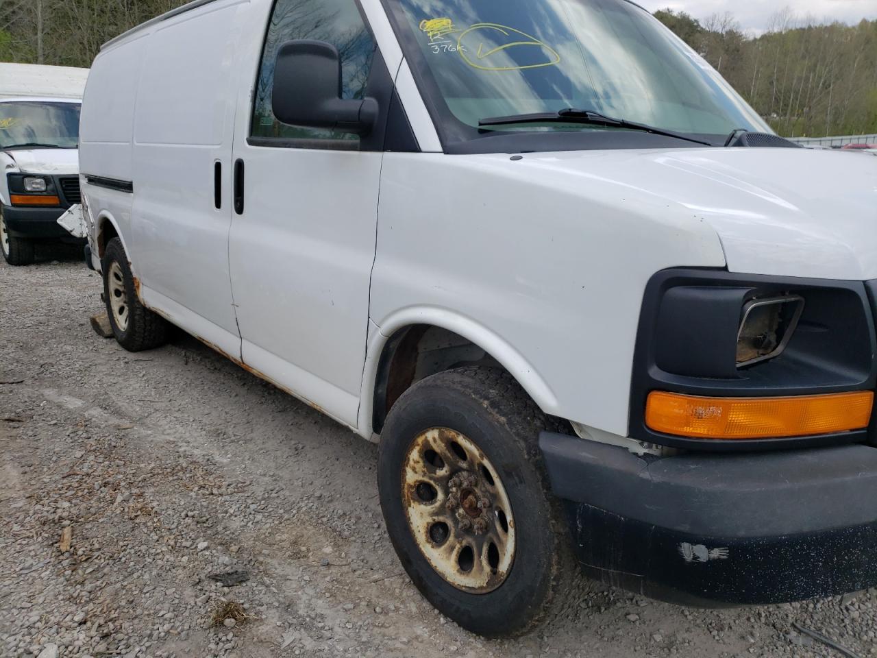 Photo 9 from auction – 2012 GMC SAVANA G15 with VIN 1GTS8AF46C1193710