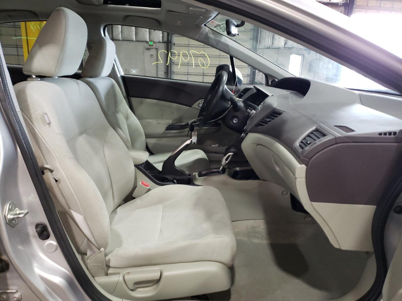Photo 5 from auction – 2012 HONDA CIVIC EX with VIN 19XFB2F88CE386370
