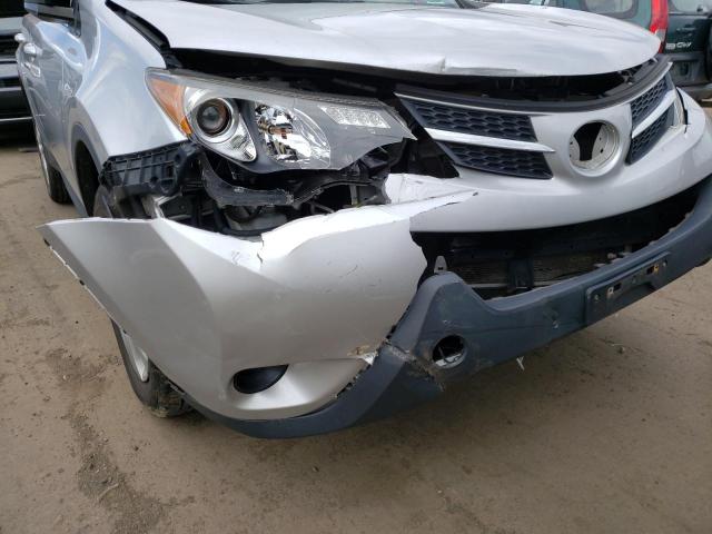 Photo 9 from auction – 2014 TOYOTA RAV4 LE with VIN JTMBFREV9EJ007451