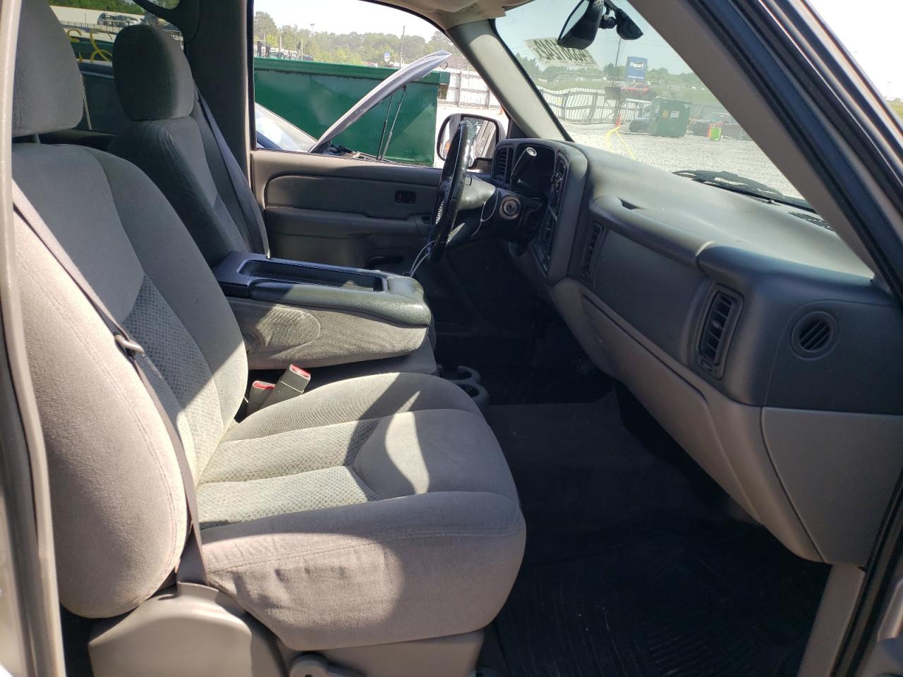 Photo 5 from auction – 2005 CHEVROLET AVALANCHE with VIN 3GNEC12Z05G104142