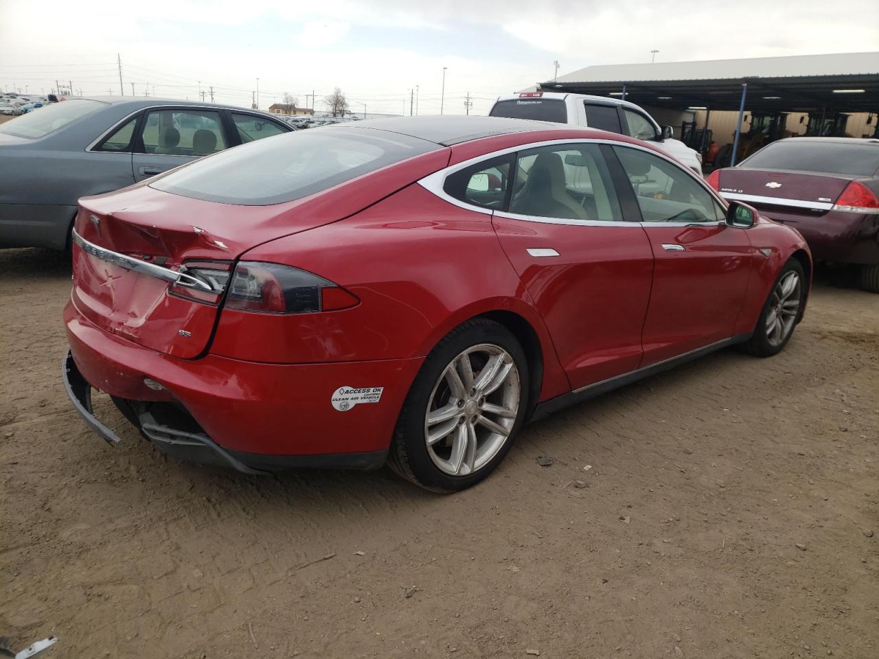 Photo 4 from auction – 2013 TESLA MODEL S with VIN 5YJSA1DN4DFP09880