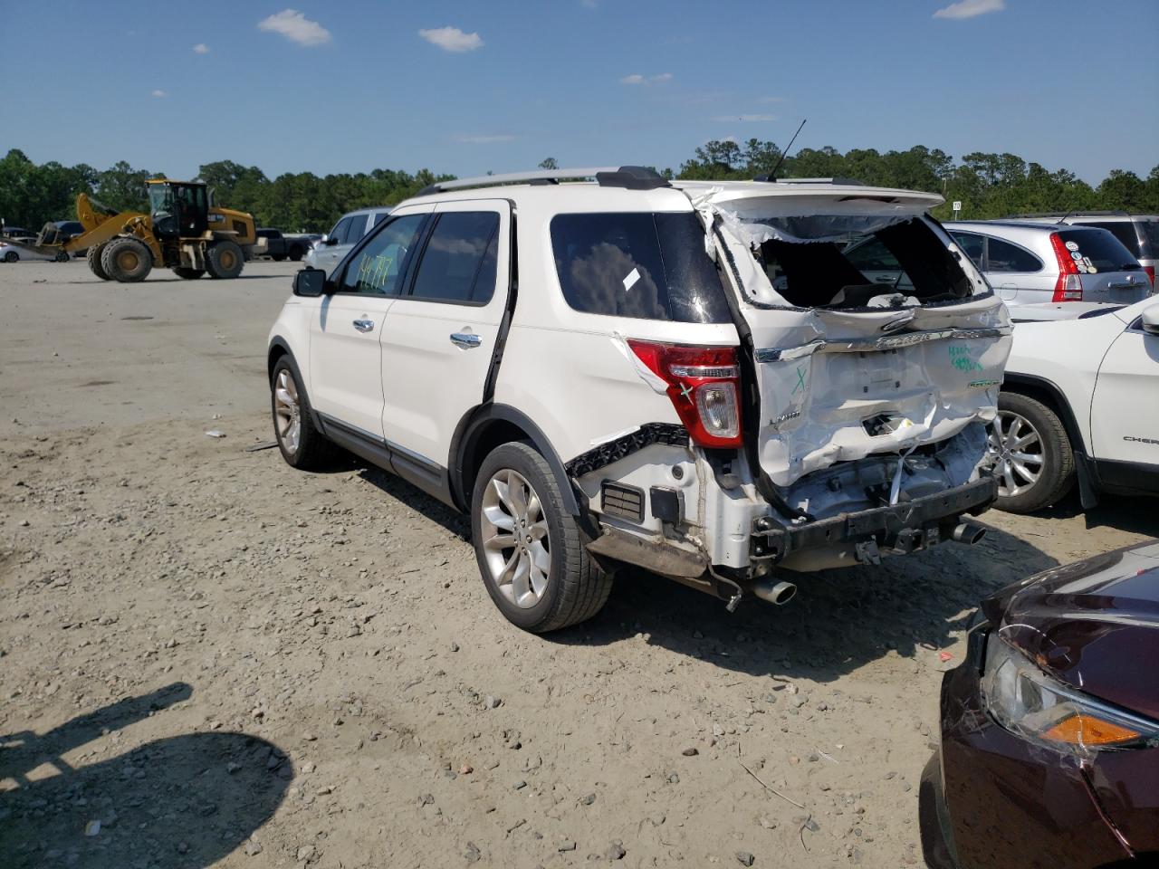 Photo 3 from auction – 2014 FORD EXPLORER L with VIN 1FM5K7F8XEGA96641