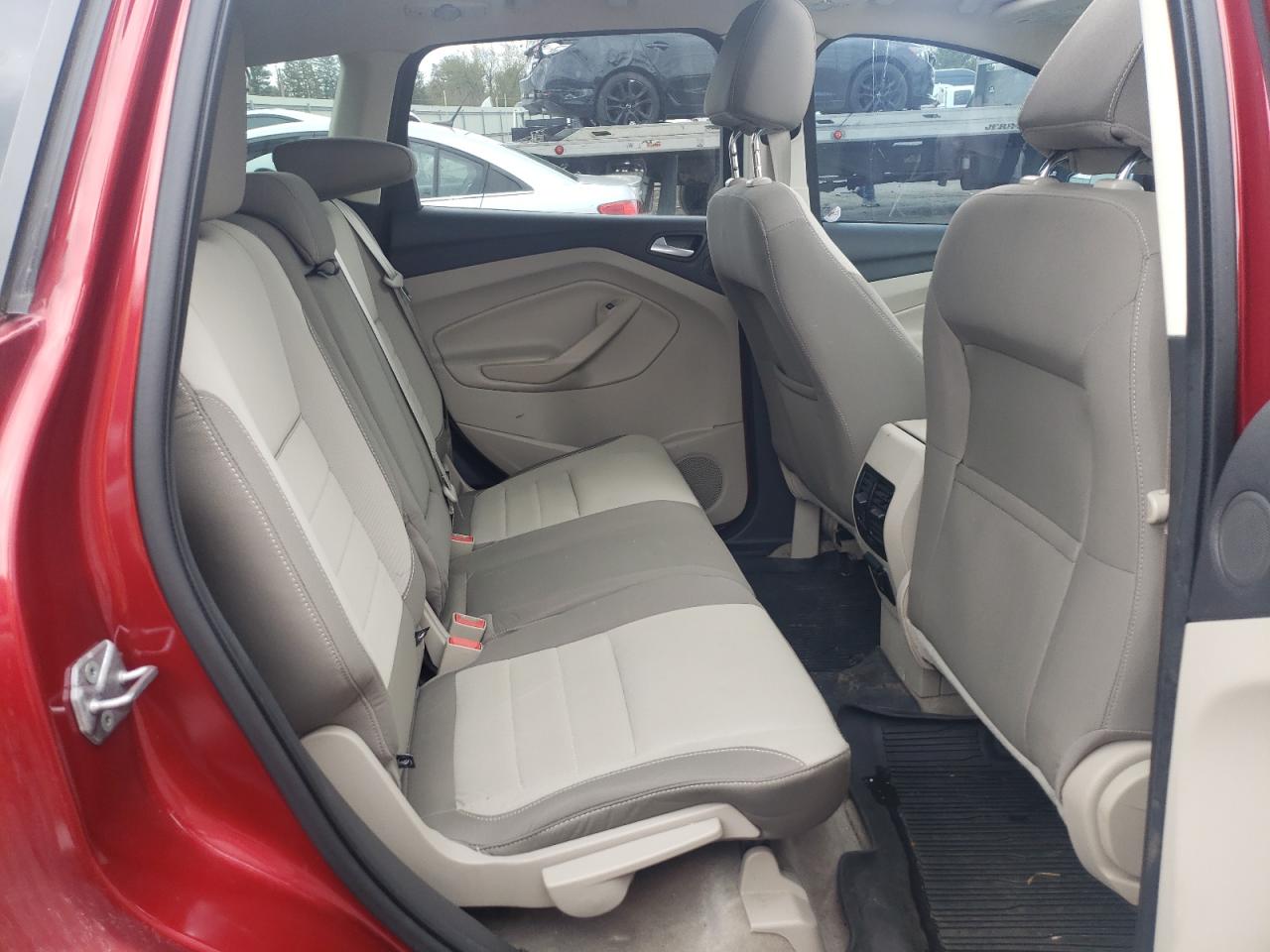 Photo 6 from auction – 2014 FORD ESCAPE SE with VIN 1FMCU9GX3EUA02135