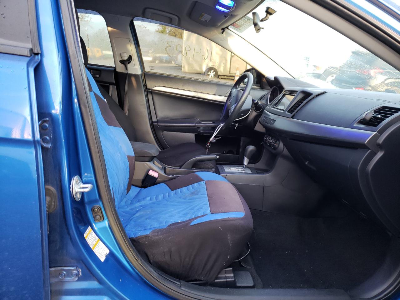Photo 5 from auction – 2015 MITSUBISHI LANCER ES with VIN JA32U2FU1FU010118