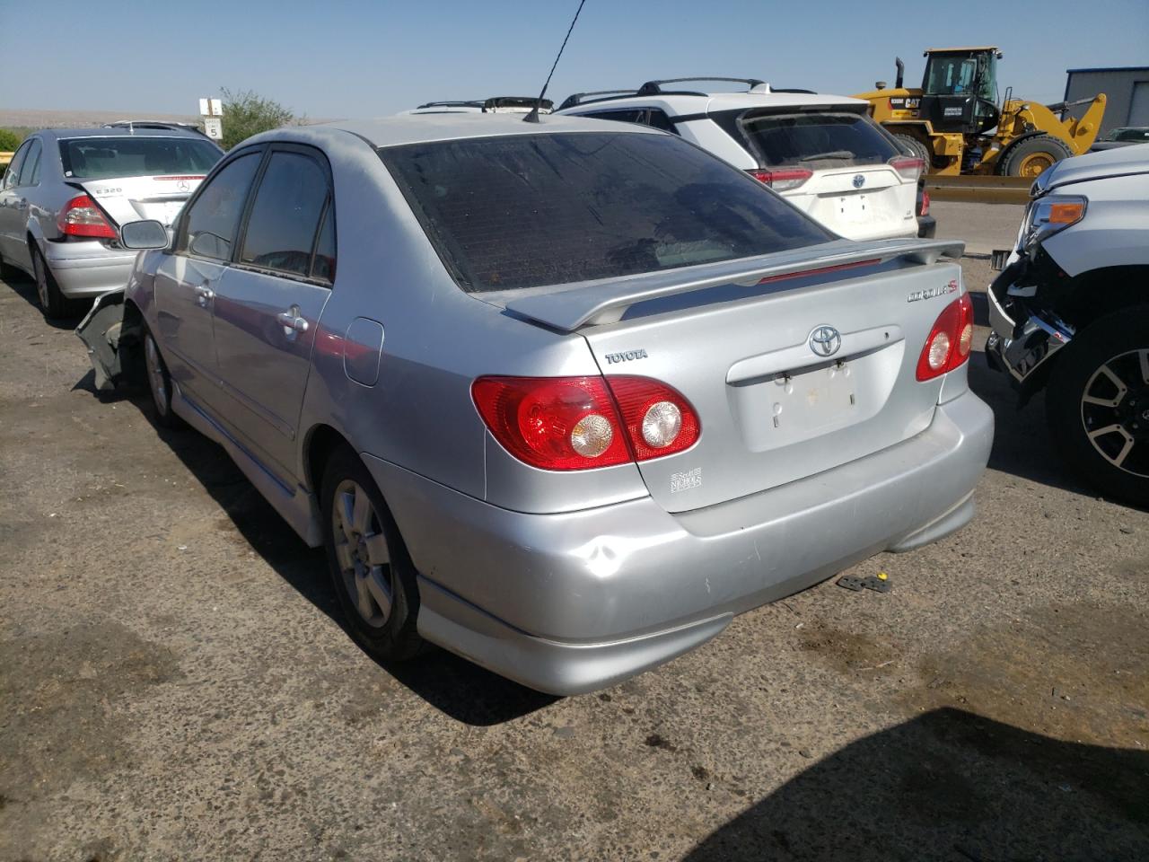 Photo 3 from auction – 2005 TOYOTA COROLLA CE with VIN 1NXBR32E05Z522888