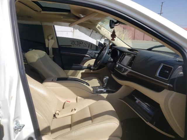 Photo 5 from auction – 2015 TOYOTA HIGHLANDER with VIN 5TDYKRFH1FS045856