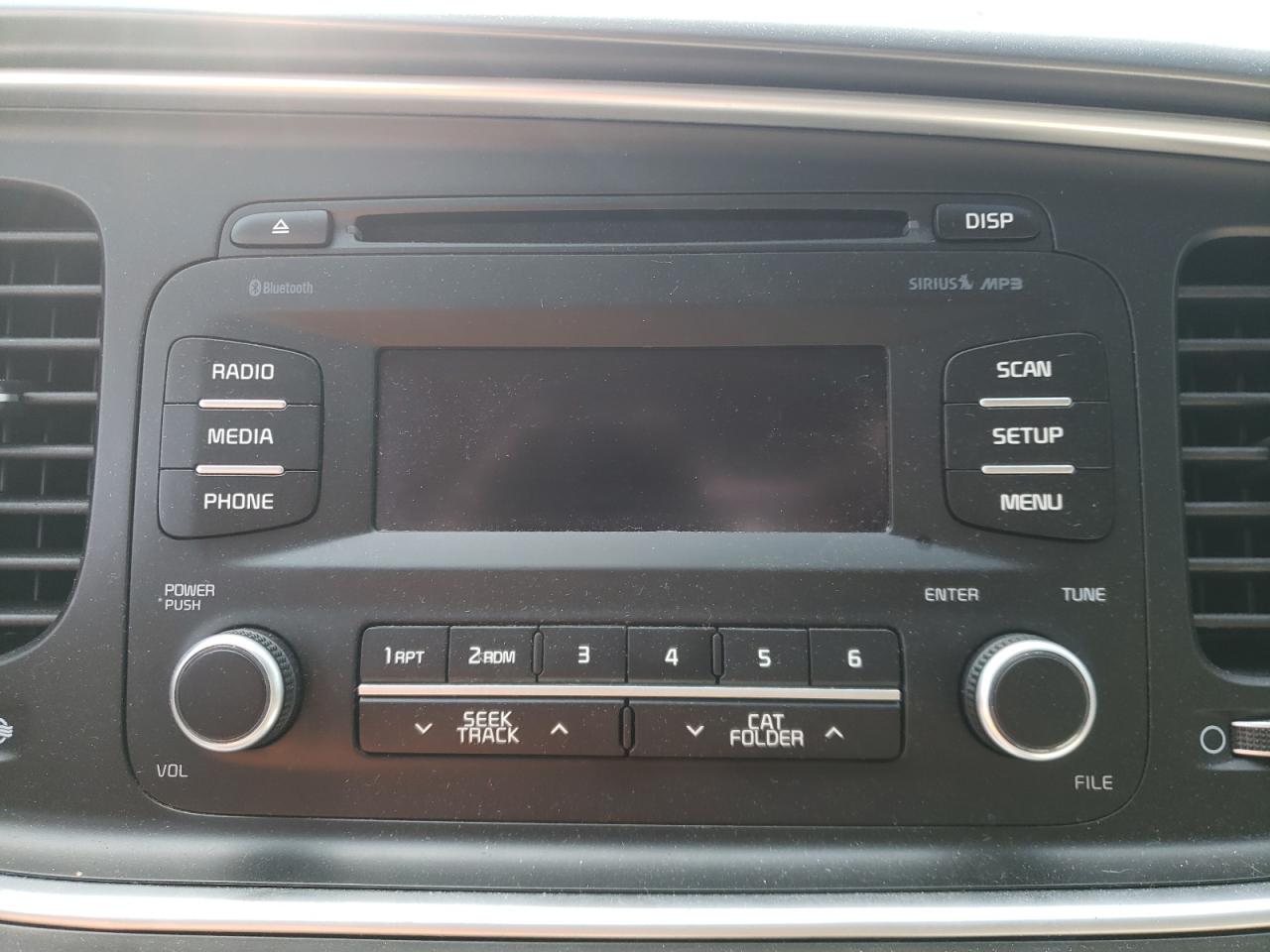 Photo 9 from auction – 2015 KIA OPTIMA LX with VIN 5XXGM4A79FG497966