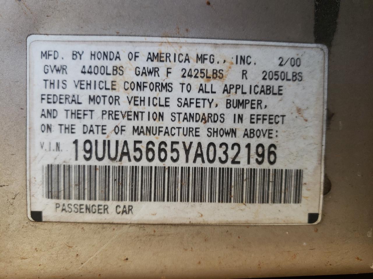 Photo 10 from auction – 2000 ACURA 3.2TL with VIN 19UUA5665YA032196