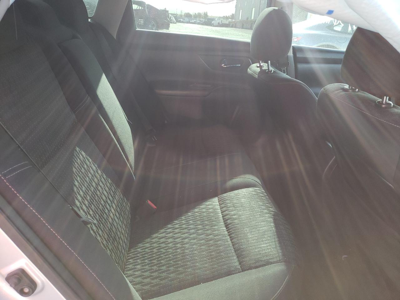 Photo 6 from auction – 2016 NISSAN ALTIMA 2.5 with VIN 1N4AL3AP8GC229825