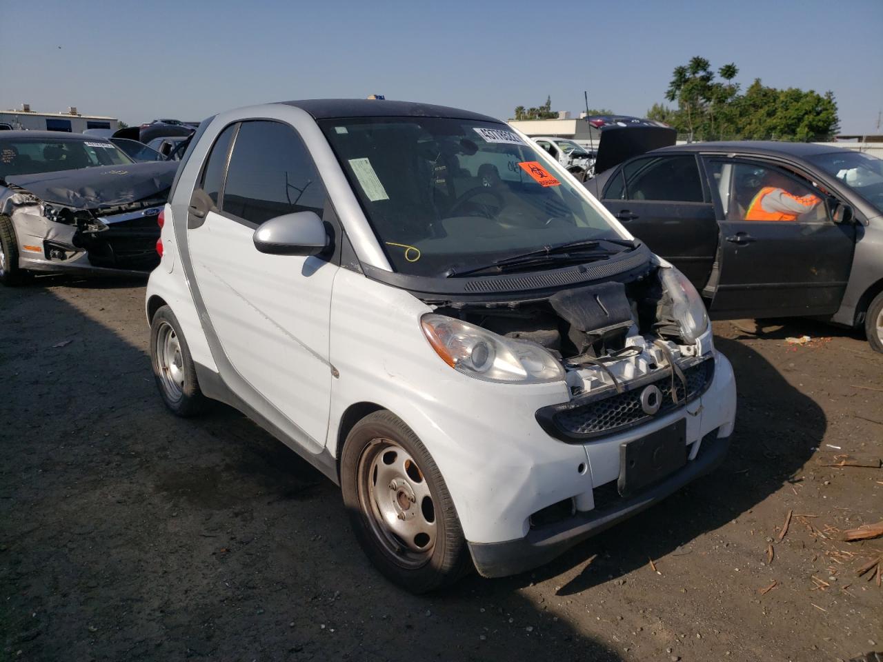 Photo 1 from auction – 2012 SMART FORTWO PUR with VIN WMEEJ3BA9CK563889