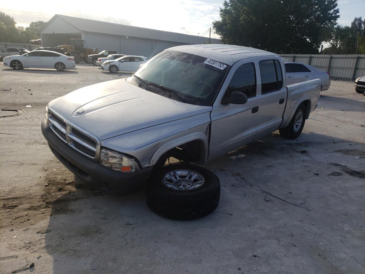 Photo 2 from auction – 2004 DODGE DAKOTA QUA with VIN 1D7HL38KX4S538416