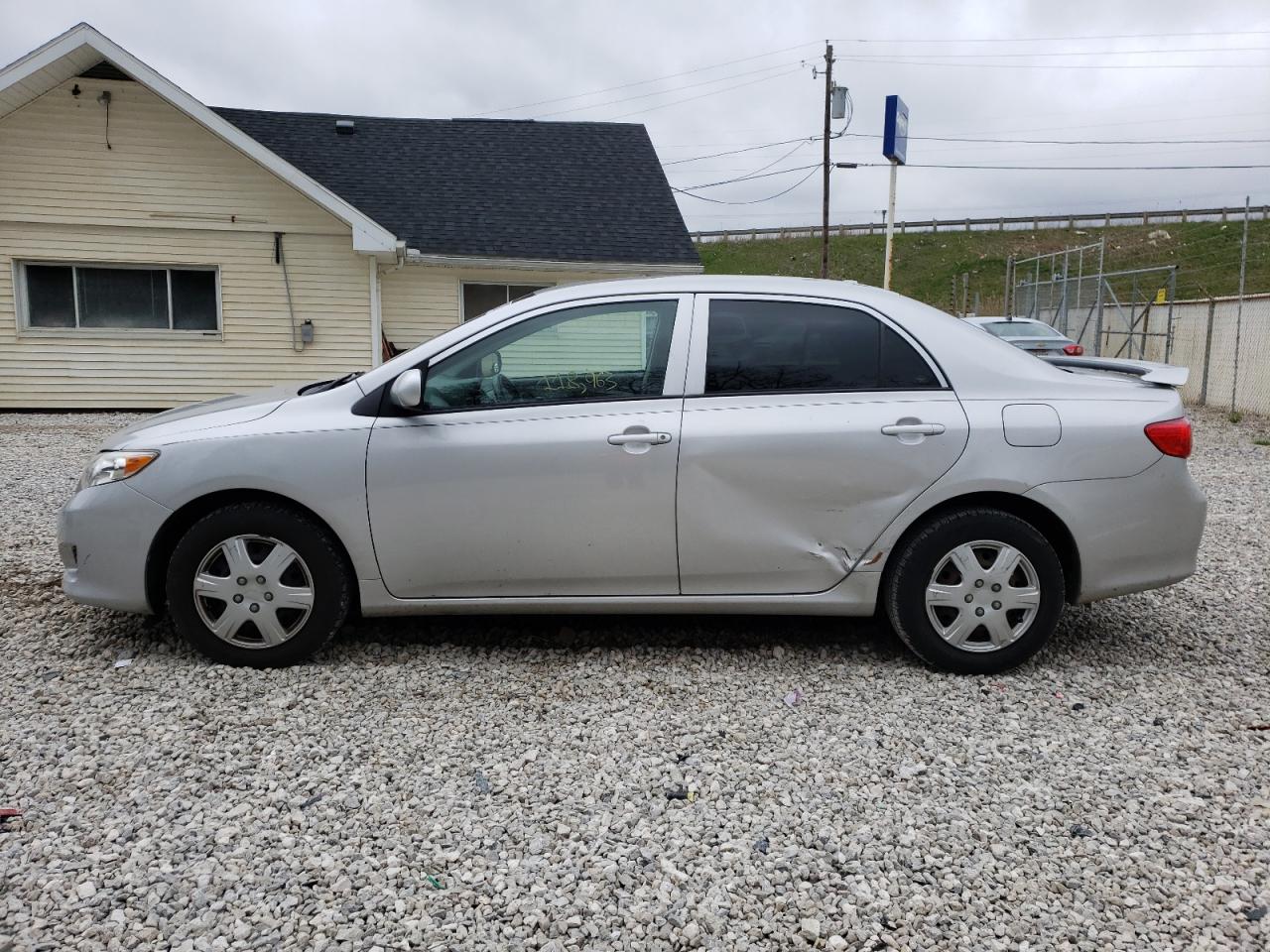 Photo 9 from auction – 2009 TOYOTA COROLLA BA with VIN 2T1BU40E19C185324