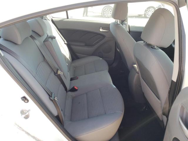 Photo 6 from auction – 2018 KIA FORTE LX with VIN 3KPFL4A71JE212905