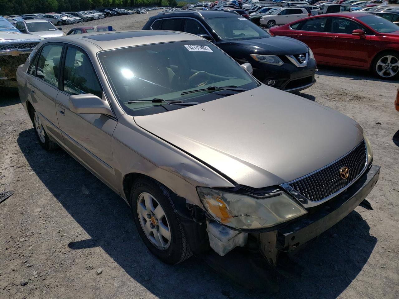 TOYOTA AVALON XL 2000 with VIN 4T1BF28B5YU035240 - Photo from auction