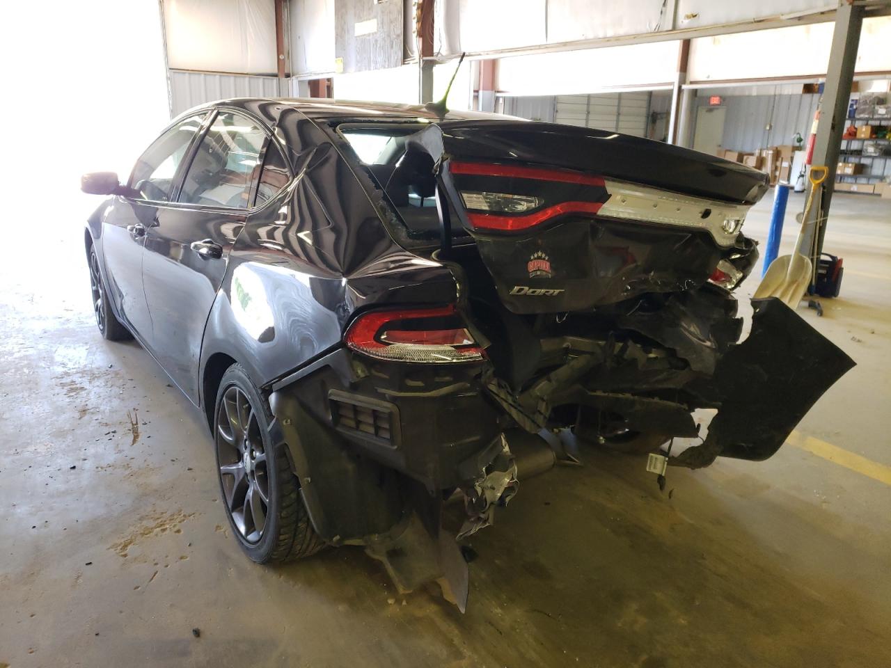 Photo 3 from auction – 2016 DODGE DART SE with VIN 1C3CDFAA2GD767366