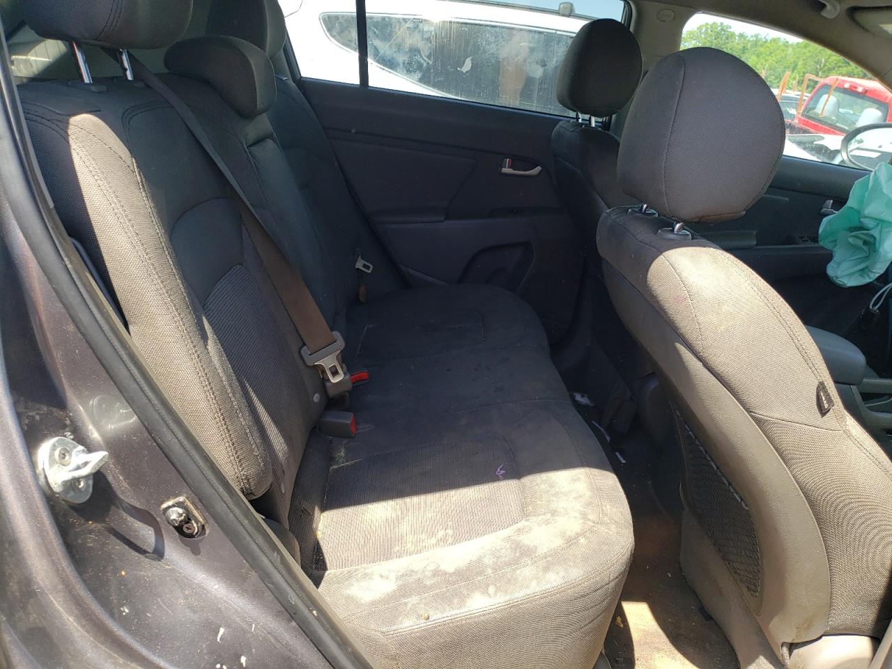 Photo 6 from auction – 2015 KIA SPORTAGE L with VIN KNDPB3AC4F7759866