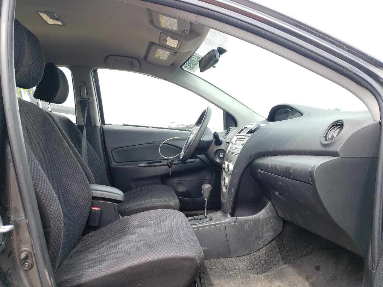 Photo 5 from auction – 2008 TOYOTA YARIS with VIN JTDBT923681236864