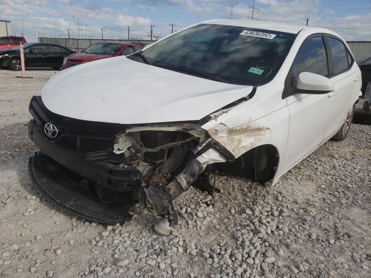 Photo 2 from auction – 2014 TOYOTA COROLLA L with VIN 5YFBURHE1EP094601