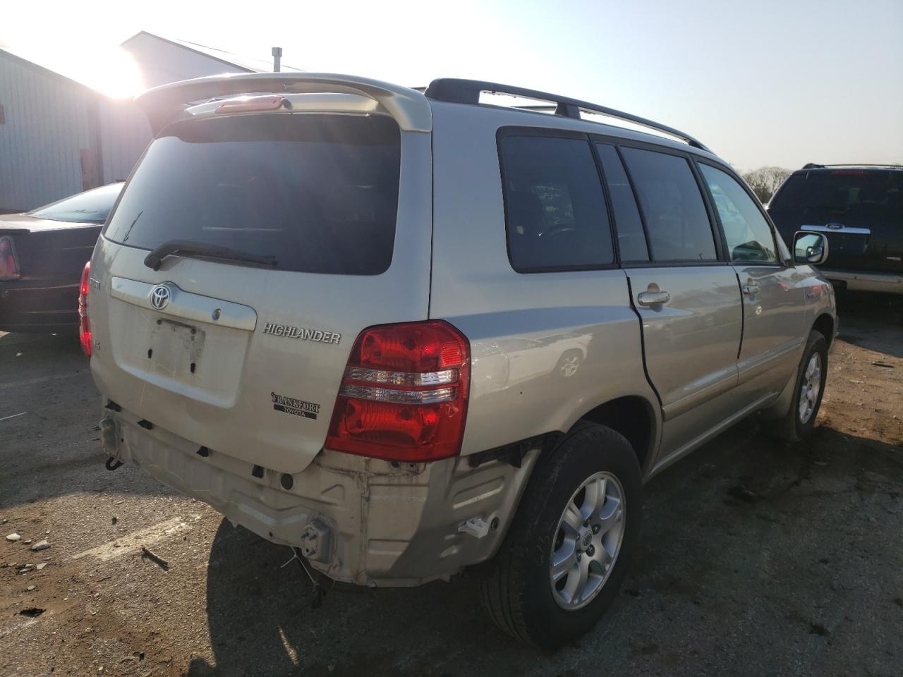 Photo 4 from auction – 2002 TOYOTA HIGHLANDER with VIN JTEGF21A420059955