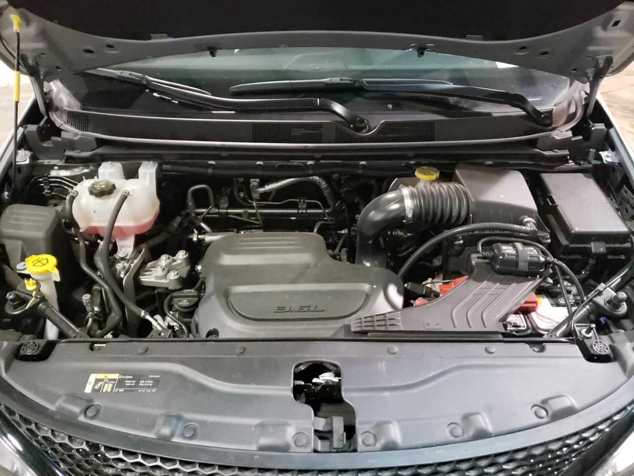 Photo 16 from auction – 2020 CHRYSLER PACIFICA T with VIN 2C4RC1FG6LR250829